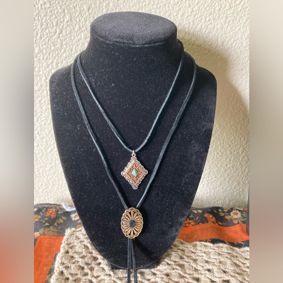 Handmade Jewelry - Boho Double-Layer Turquoise & Bronze Toned Pendant Lariat Necklace